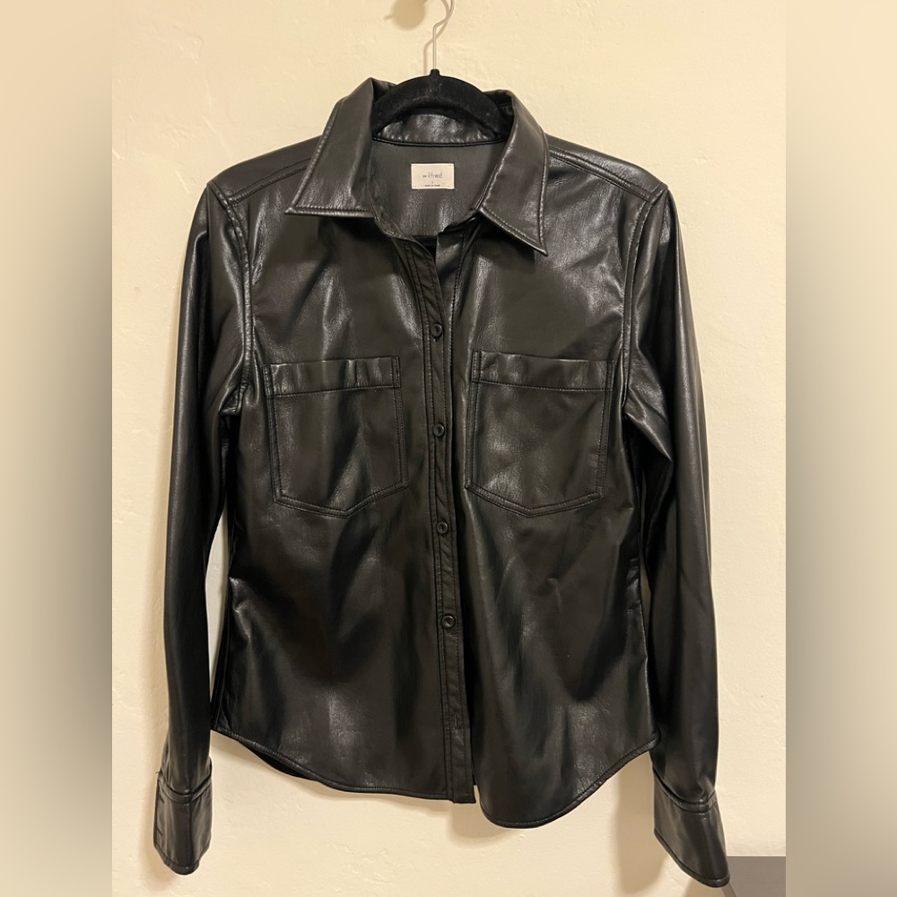 Aritzia Wilfred The Ganna Shirt Jacket Black Faux Leather